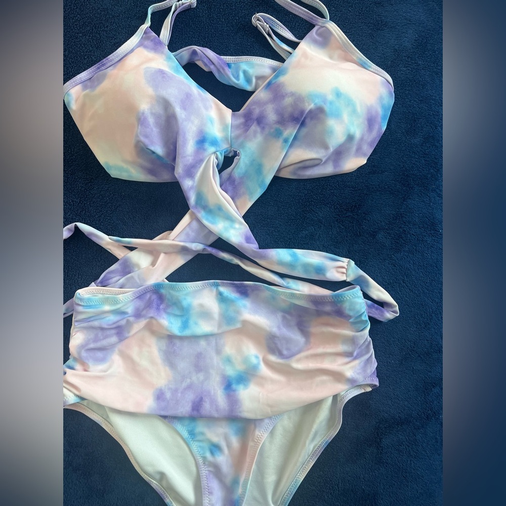 Tie-Dye Bikini Set size xl never worn